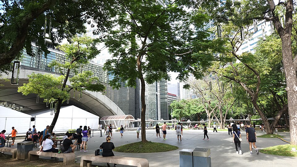 Ayala Triangle Gardens